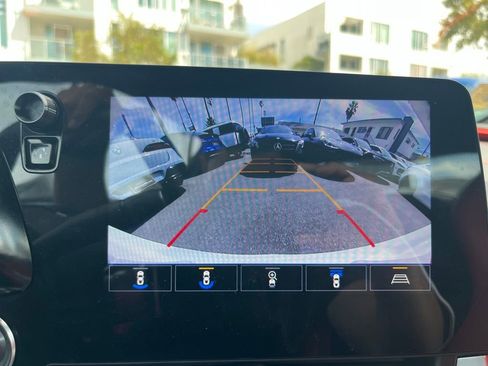 Used 2021 Chevrolet Corvette Stingray Preferred Cpe w/ Z51 Performance Package image 18