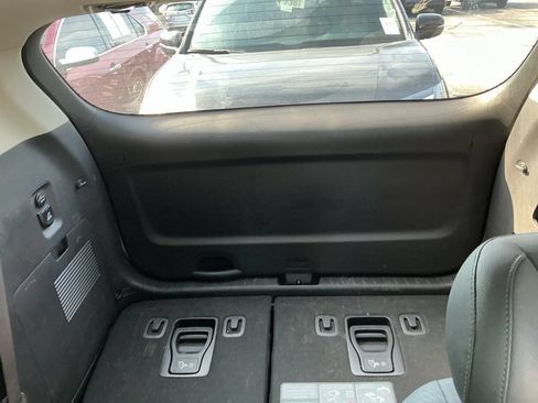 Used 2025 Kia Carnival SX Prestige FWD image 13
