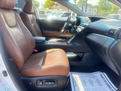 Used 2013 Lexus RX 350 AWD w/ Navigation Pkg image 38