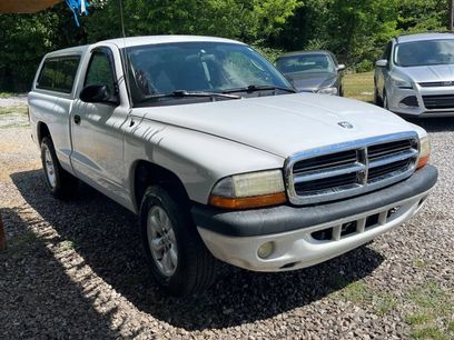 Used 2004 Dodge Dakota Sport w/ Deluxe Convenience Group