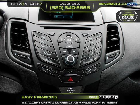 Used 2017 Ford Fiesta SE image 13