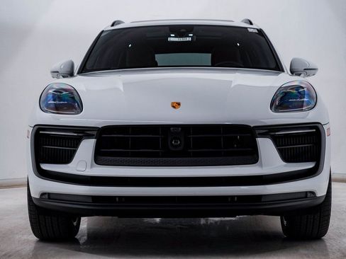 New 2026 Porsche Macan S image 6