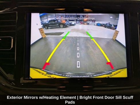 Used 2025 Dodge Durango GT AWD/4WD image 16