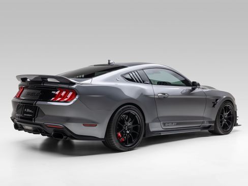 Used 2021 Ford Mustang GT Premium w/ GT Performance Package RWD image 12