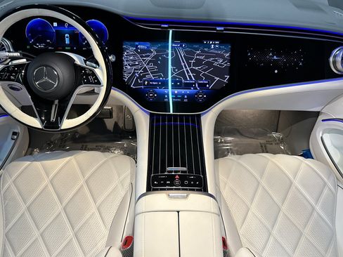 New 2025 Mercedes-Benz Maybach EQS 680 4MATIC image 15