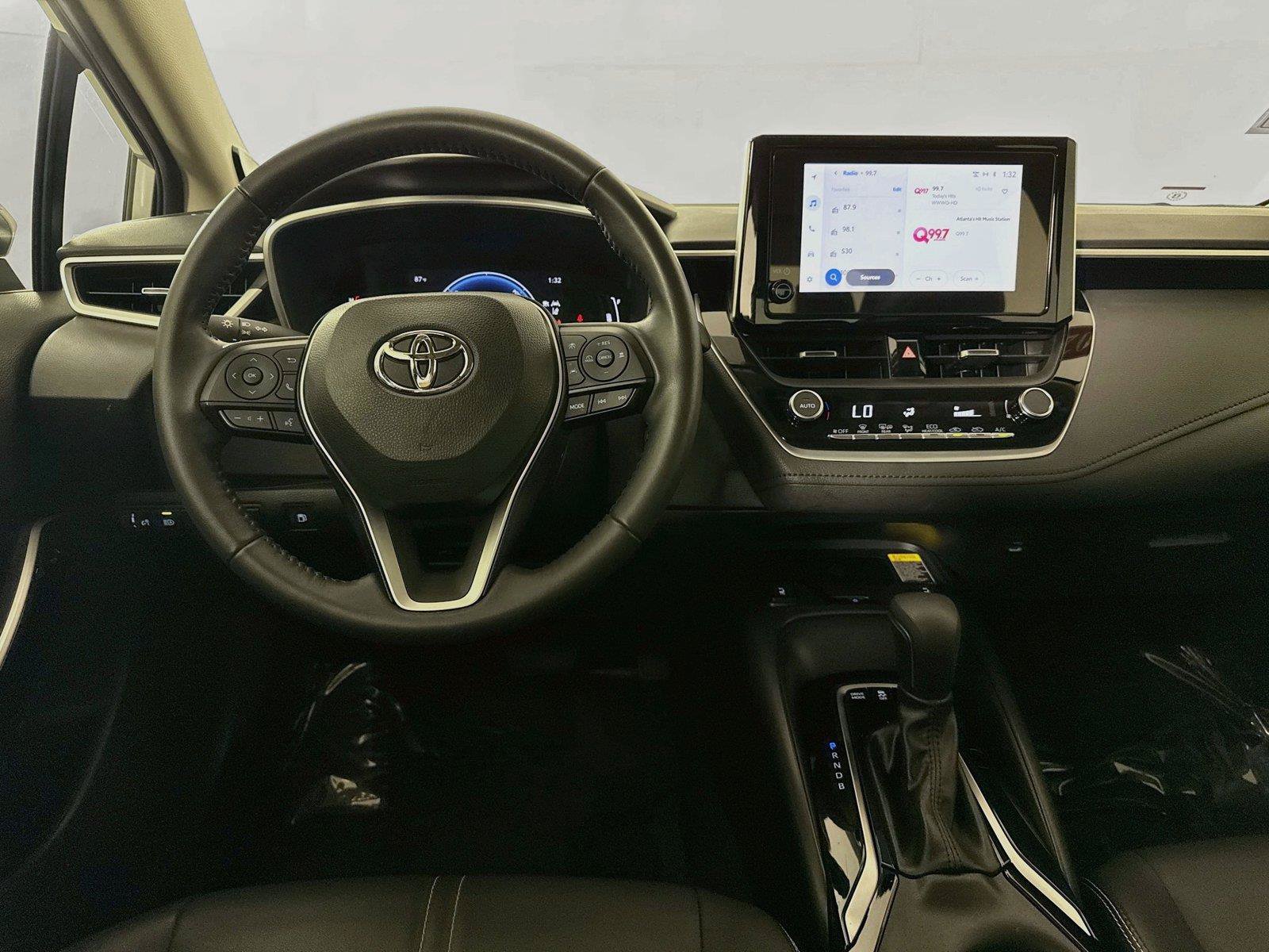 Certified 2024 Toyota Corolla XLE FWD image 32