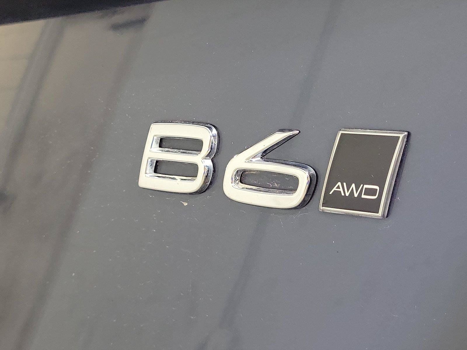 Certified 2026 Volvo XC90 B6 Plus AWD/4WD image 8