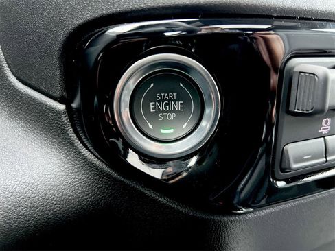 New 2026 GMC Sierra 1500 Elevation w/ Elevation Premium Package image 15