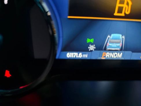 Used 2022 Ford Expedition XLT image 17