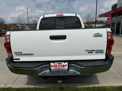 Used 2006 Toyota Tacoma PreRunner image 9