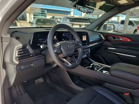 Used 2026 Chevrolet Traverse Z71 w/ Driver Confidence Package image 2