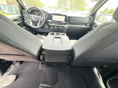 Used 2024 GMC Sierra 1500 Elevation AWD/4WD image 21