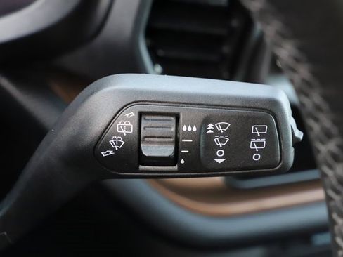 Used 2024 Ford Bronco Sport Badlands w/ Premium Package image 35