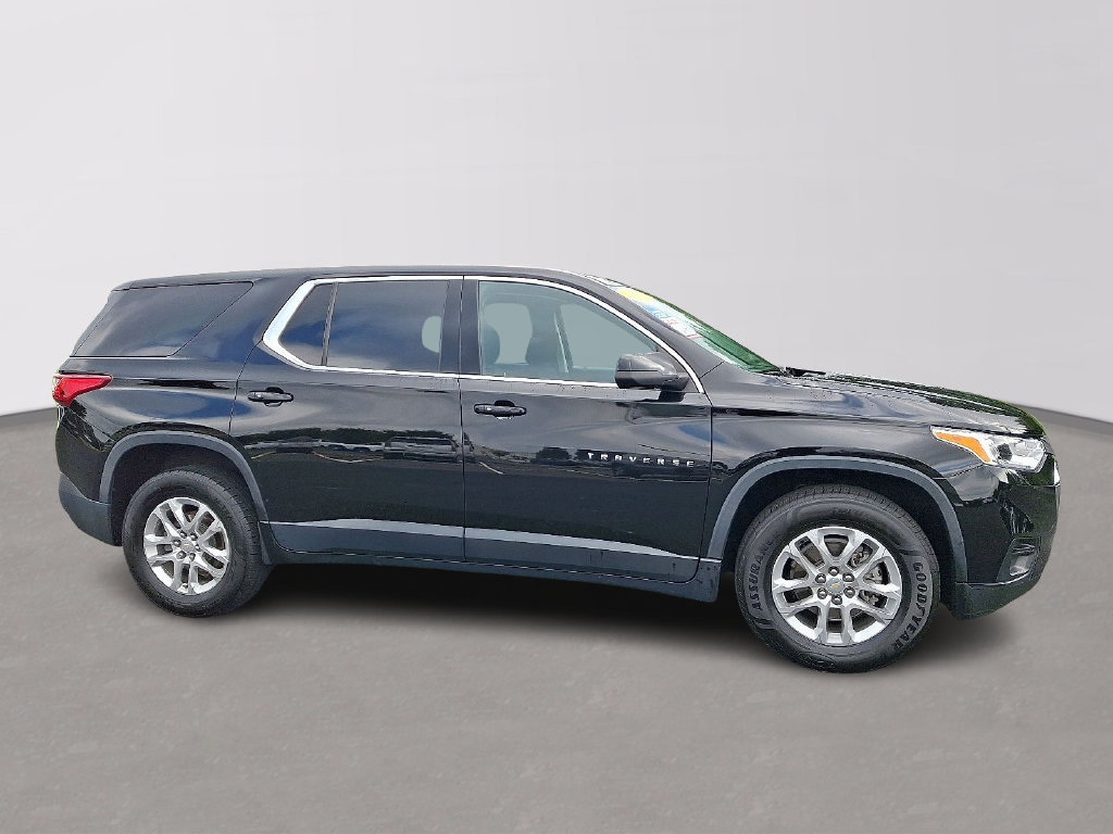 Used 2021 Chevrolet Traverse LS FWD image 7