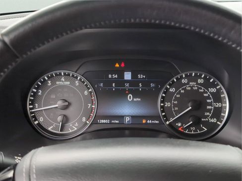 Used 2021 Nissan Armada Platinum w/ Captain's Chairs Package image 22