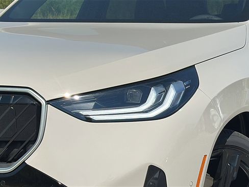 New 2026 BMW X3 xDrive30 w/ Premium Package image 4