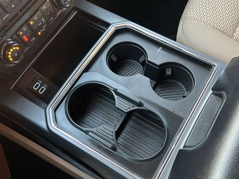 Used 2017 Ford F250 XLT w/ XLT Premium Package image 22