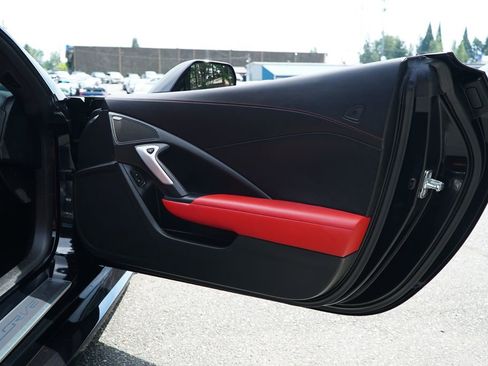 Used 2017 Chevrolet Corvette Grand Sport RWD image 31
