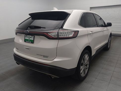 Used 2018 Ford Edge Titanium w/ Ford Safe & Smart Package FWD image 9