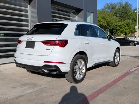 Used 2022 Audi Q3 2.0T Premium w/ Convenience Package image 7