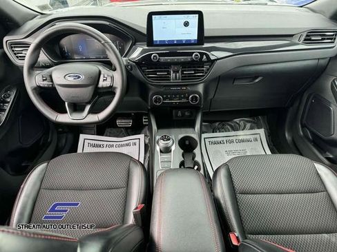 Used 2024 Ford Escape ST-Line image 13