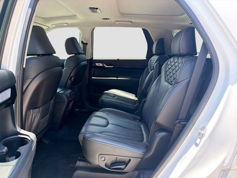 Used 2021 Hyundai Palisade Limited FWD image 23