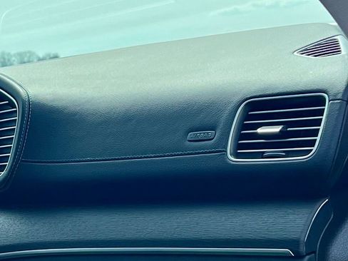 Certified 2026 Mercedes-Benz GLS 450 4MATIC image 19