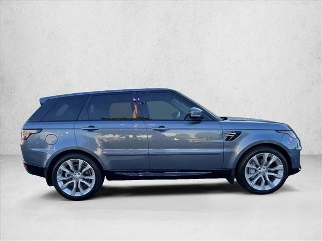 Used 2020 Land Rover Range Rover Sport HSE AWD/4WD image 4