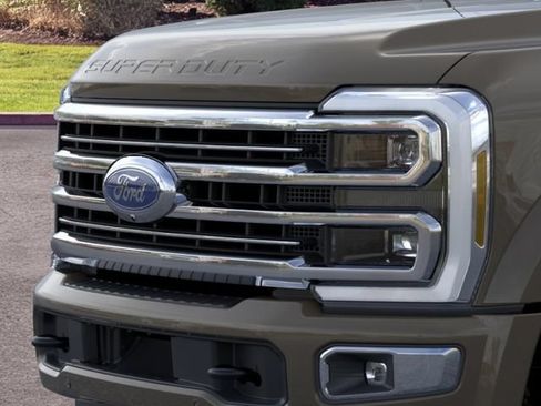 New 2026 Ford F450 Platinum w/ Platinum Plus Package AWD/4WD image 17