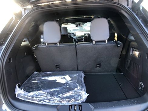 Used 2025 Ford Explorer ST image 26
