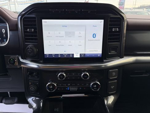 Used 2021 Ford F150 Lariat w/ Equipment Group 502A High image 22