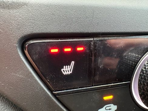 Certified 2023 Honda Accord EX image 19