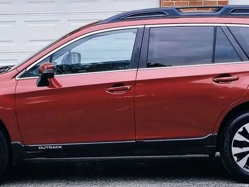 Used 2016 Subaru Outback 3.6R Limited image 12