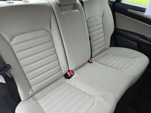 Used 2018 Ford Fusion S FWD image 22