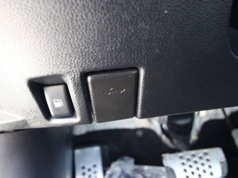 Used 2006 Nissan 350Z Touring image 20