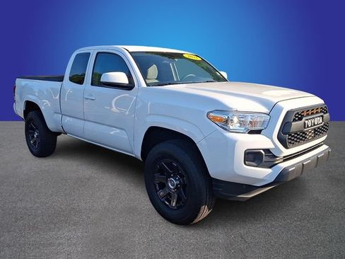 Used 2021 Toyota Tacoma SR w/ SR Convenience Package AWD/4WD image 3