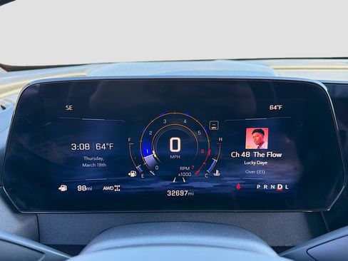 Used 2024 Chevrolet Traverse Z71 image 21