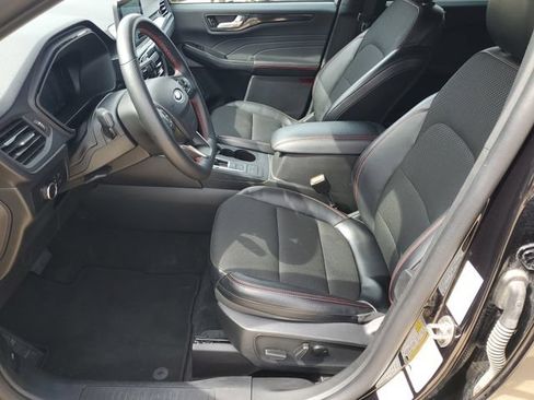 Used 2025 Ford Escape ST-Line AWD/4WD image 6
