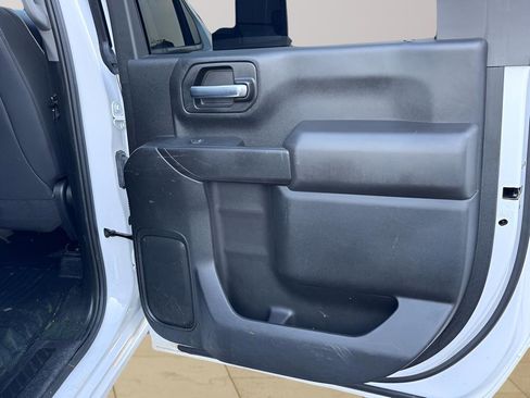 Used 2023 Chevrolet Silverado 2500 W/T w/ Gooseneck/5TH Wheel Package image 22