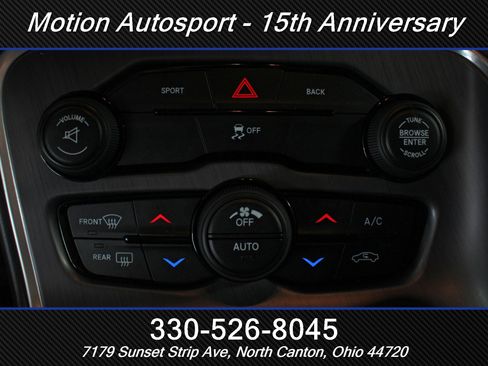 Used 2016 Dodge Challenger R/T w/ Blacktop Package image 24