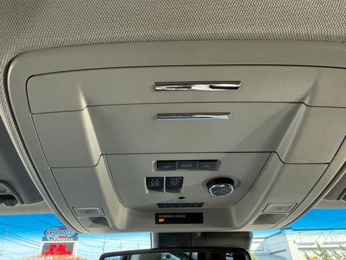 Used 2019 GMC Yukon SLT w/ Open Road Package image 23