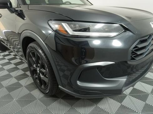 Used 2024 Honda HR-V Sport image 10