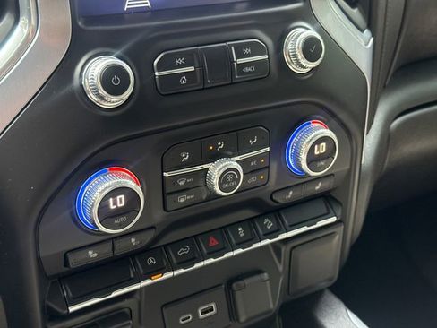 Used 2020 GMC Sierra 1500 Elevation AWD/4WD image 26