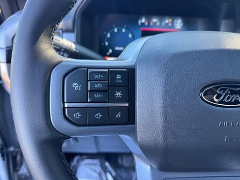 New 2025 Ford F150 Lariat w/ Equipment Group 501A Mid image 31