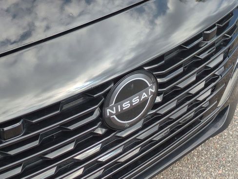 Used 2025 Nissan Sentra SV FWD image 29