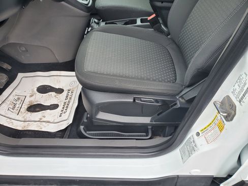 Used 2020 Ford Transit Connect XLT image 16