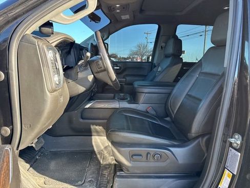 Used 2023 GMC Sierra 2500 Denali w/ Denali Black Diamond Edition image 18
