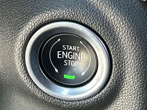 Used 2020 Chevrolet Silverado 1500 LT Trail Boss AWD/4WD image 17