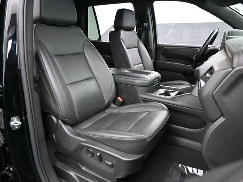 Used 2022 Chevrolet Tahoe LT w/ Luxury Package image 54