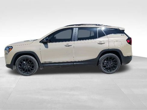 Used 2023 GMC Terrain SLE w/ Driver Convenience Package FWD image 6